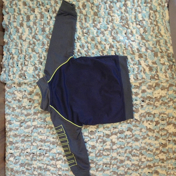 Puma jacket - Picture 2 of 3